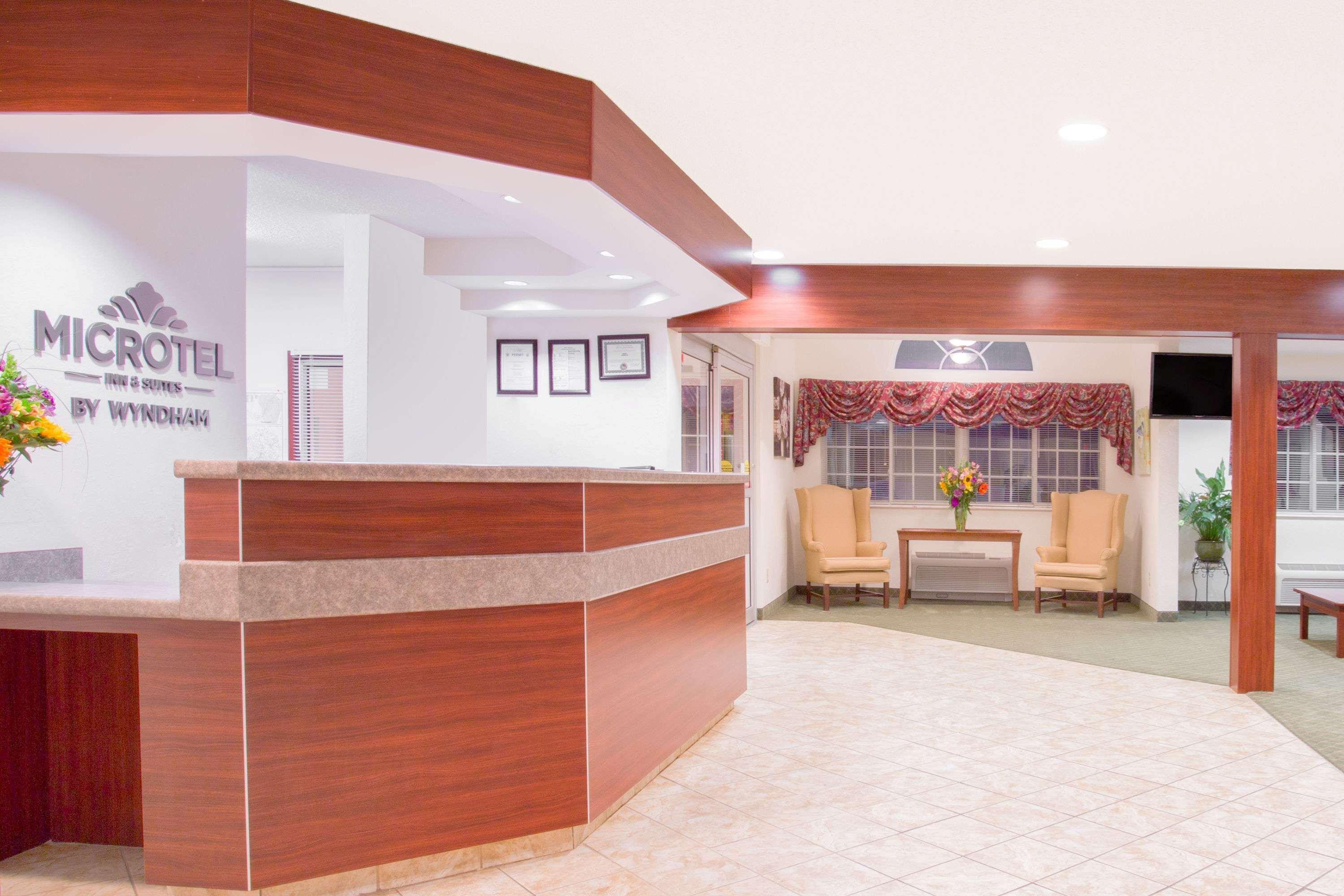 Microtel Inn And Suites Gassaway Dış mekan fotoğraf